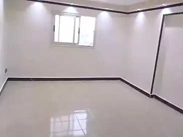 عقارات للبيع في شارع محمد عطية، المندرة، 120 متر
