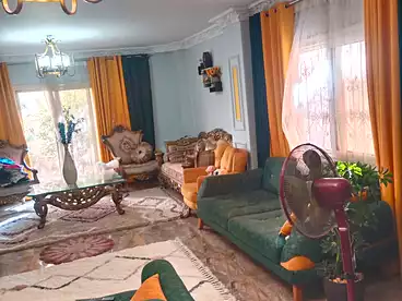 فلل للبيع في حي 2000 قطعة، التوسعات الشمالية، 300 متر