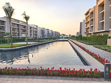 Apartments For sale in Fifth Square Compound - AlMarasem, Compounds in New Cairo, 160 sqm