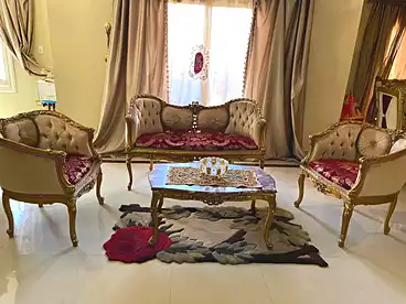 للبيع في شارع دكتور حاتم داوود، المستثمرين الجنوبية، 190 متر