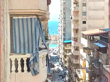 شقق للبيع في شارع فاروق عبد الوهاب، ميامي، 125 متر