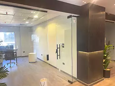 Mall For sale in Street 79, Second Neighborhood, 500 sqm