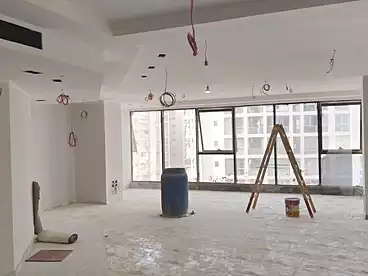 مقر إداري للإيجار في كمبوند وان قطاميه - مرشدي جروب، كمبوند بالمعادي، 570 متر