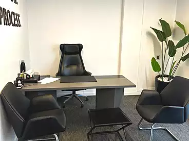 Offices For rent in Southern 90th St., 90th Street, 1500 sqm