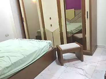 شقق للبيع في شارع المجزر الالي، اللبيني، 125 متر