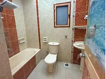 شقق للبيع في المندرة بحري، المندرة، 90 متر