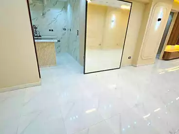 شقق للبيع في البيطاش، العجمي، 140 متر