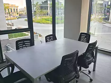 Administrative For rent in Cairo Business Park - Misr Italia, Compounds in New Cairo, 89 sqm