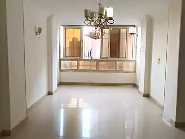 عقارات للبيع في شارع المستشفي، الطالبية، 170 متر