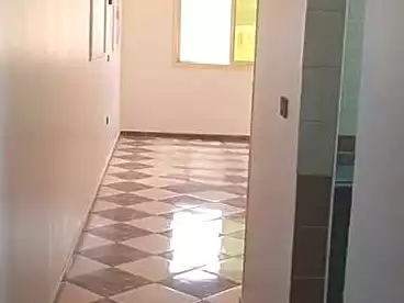 شقق للبيع في شارع عز الدين عمر، الطالبية، 100 متر