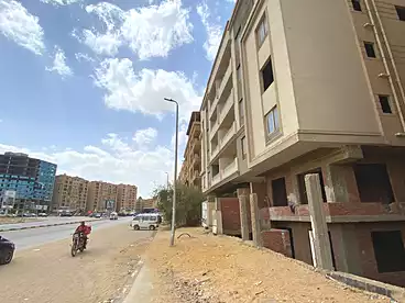 Offices For rent in Carrefour Main Street, Zahraa El Maadi, 4000 sqm