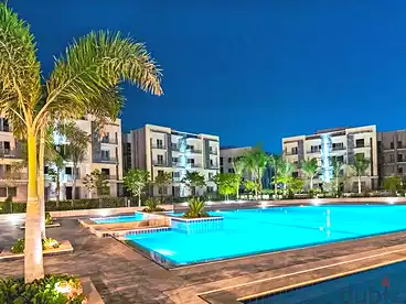 شقق للبيع في كمبوند جاليريا مون فالي - ارابيا، كمبوند بالتجمع الخامس، 200 متر