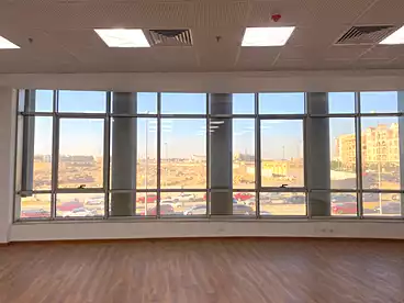 Corporate Branch For rent in Southern 90th St., 90th Street, 148 sqm