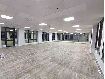 Co-working space For rent in Southern 90th St., 90th Street, 265 sqm