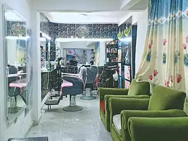 Commercial For sale in Mohammed Abd El-Aleem St, New El Hadra, 40 sqm