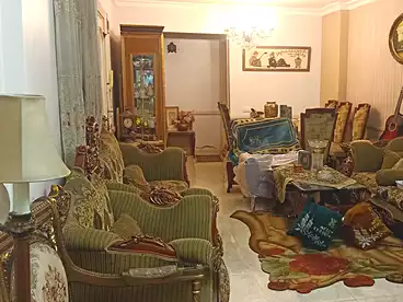Apartments For sale in Mahmoud El-Isawy St., Miami, 185 sqm