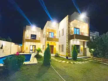 فيلا جاردن للإيجار في كينج مريوط، الاسكندرية، 460 متر