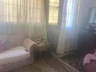 Apartments For sale in Shaarawy St., Lauran, 140 sqm