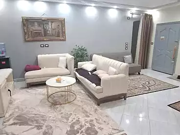 شقق للبيع في شارع سلطان خطاب، اللبيني، 135 متر