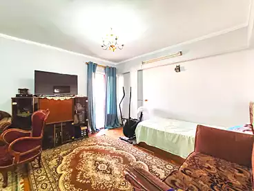 شقق للبيع في شارع محمد الاقبال، لوران، 160 متر