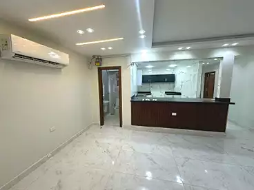 شقق للإيجار في شارع البطل أحمد عبد العزيز، الدقي، 200 متر