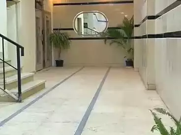 شقق للبيع في شارع أحمد عصمت، عين شمس، 160 متر