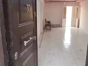 عقارات للبيع في شارع قصر القويري، الهانوفيل، 120 متر