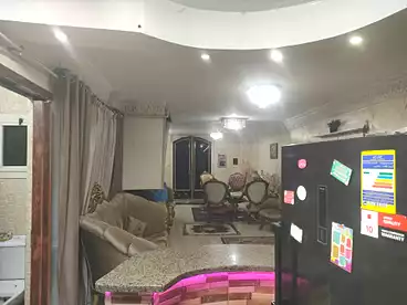 دوبلكس للبيع في شارع المجزر الالي، اللبيني، 180 متر