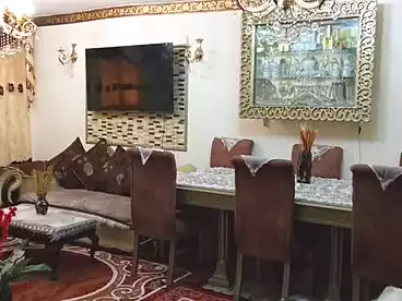 شقق للبيع في شارع أحمد عصمت، عين شمس، 100 متر