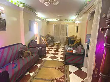 شقق للبيع في شارع محمود العيسوي، ميامي، 140 متر