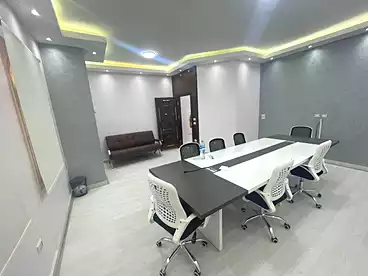 Corporate Branch For rent in Southern 90th St., 90th Street, 200 sqm