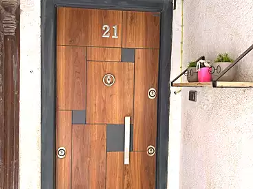 Private For sale in South Youth Housing, First Settlement, 100 sqm