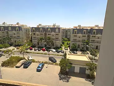 فلل للإيجار في كمبوند ماونتن فيو هايد بارك، كمبوند بالتجمع الخامس، 305 متر