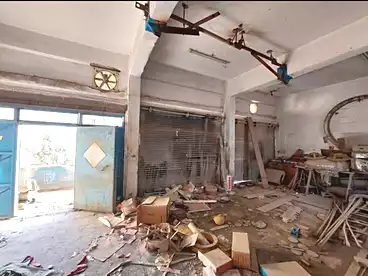 Commercial For sale in Neighbourhood 27, 15th of May, 54 sqm