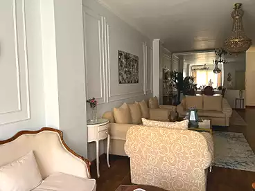 Building For sale in Hay El Andalous, Ganob El Ahyaa, 260 sqm