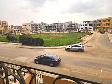 شقق للبيع في امتداد غرب الجولف، غرب الجولف، 300 متر