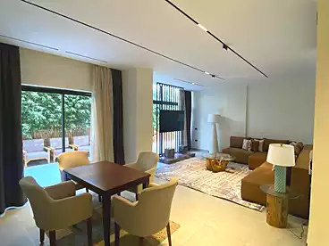 Apartment with Garden For rent in Lake View Residence - El Hazek, Compounds in New Cairo, 128 sqm