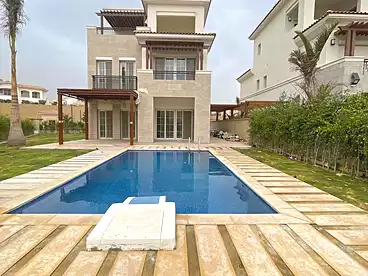 Villas For rent in The Street of Dreams - Uptown Cairo Compound, Uptown Cairo Compound - Emaar, 330 sqm