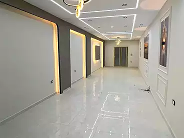 في اللبيني، فيصل، 180 متر
