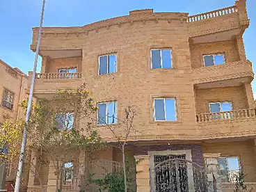 Roof For sale in Ja’far ibn Abi Talib St., El Yasmeen 2, 200 sqm