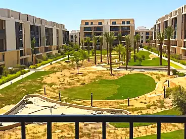 شقق للبيع في كمبوند فيفث سكوير - المراسم، كمبوند بالتجمع الخامس، 250 متر