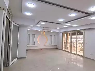 Corporate Branch For rent in El Moltaka El Arabi St., Sheraton, 350 sqm