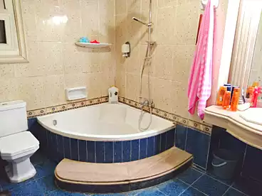 Apartments For sale in El-Maamoun St, Moharram Bey, 266 sqm