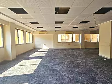 Administrative For rent in El Nahda St., Sarayat El Maadi, 350 sqm