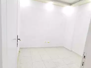 Apartments For sale in Shatee El Nakheel, Al Agamy, 90 sqm