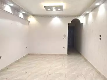 شقق للبيع في شارع السلام، الهانوفيل، 100 متر