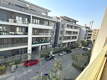 Penthouse For rent in El Patio Oro Compound - La Vista, Compounds in New Cairo, 180 sqm