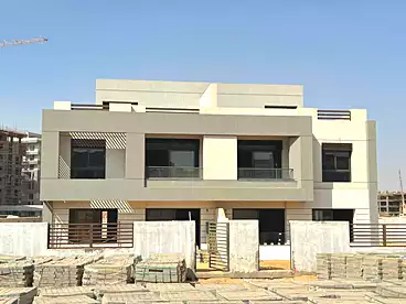 Town House For sale in Bleu Vert Compound - Secon, Investors Area, 224 sqm