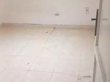 عقارات للإيجار في شارع جمال عبد الناصر، ميامي، 110 متر