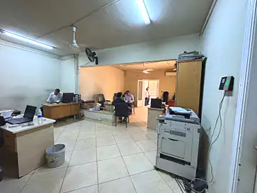 إداري للإيجار في شارع فريد سميكة، ميدان الحجاز، 140 متر